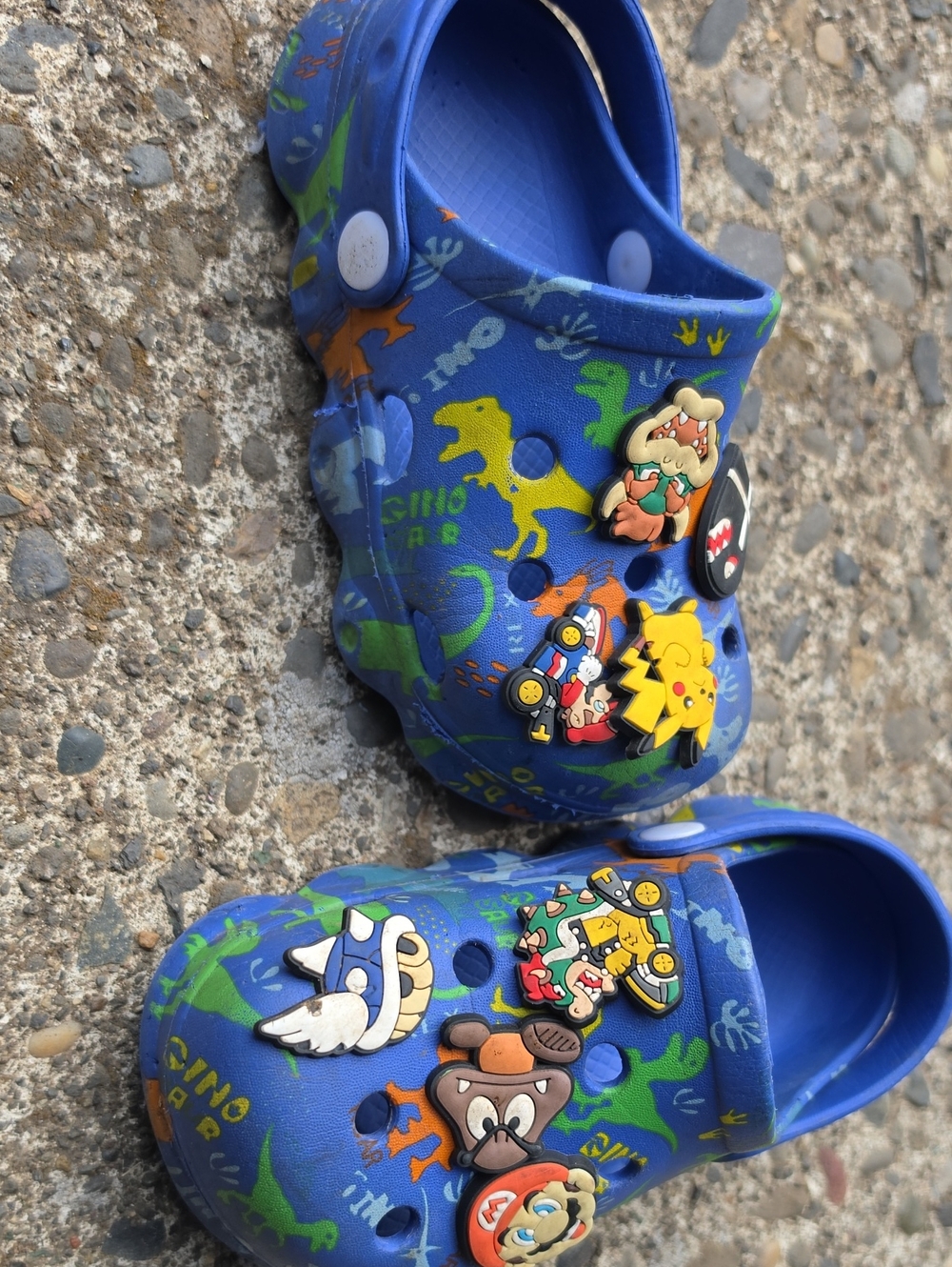 Source Unknown Blue Kids Dino Clog Sandals with Character Charms